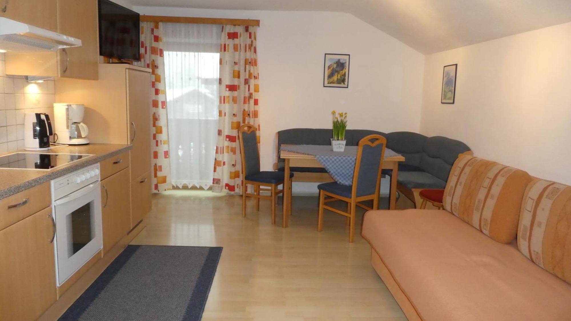 Appartements Pfausler Oetz Buitenkant foto